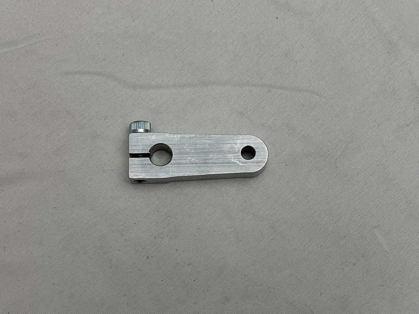 Throttle Lever: 1-1/4" OC, 5/16" Shaft